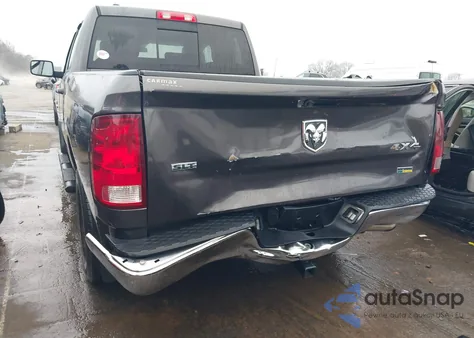 2018 Ram 1500 Slt 4X4 6'4 Box from USA, damaged, VIN 1C6RR7GG3JS326400